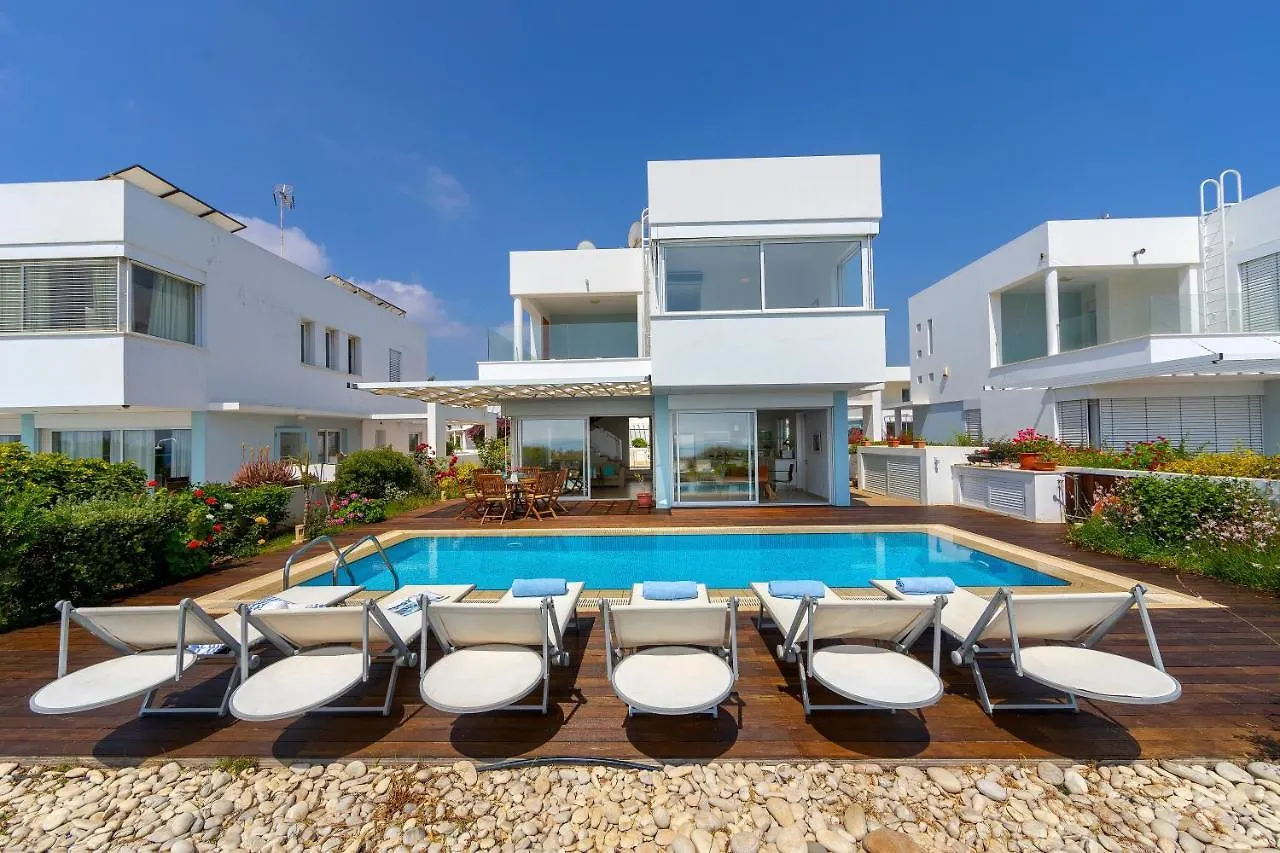 Protaras Beachfront Villa Alia Zypern