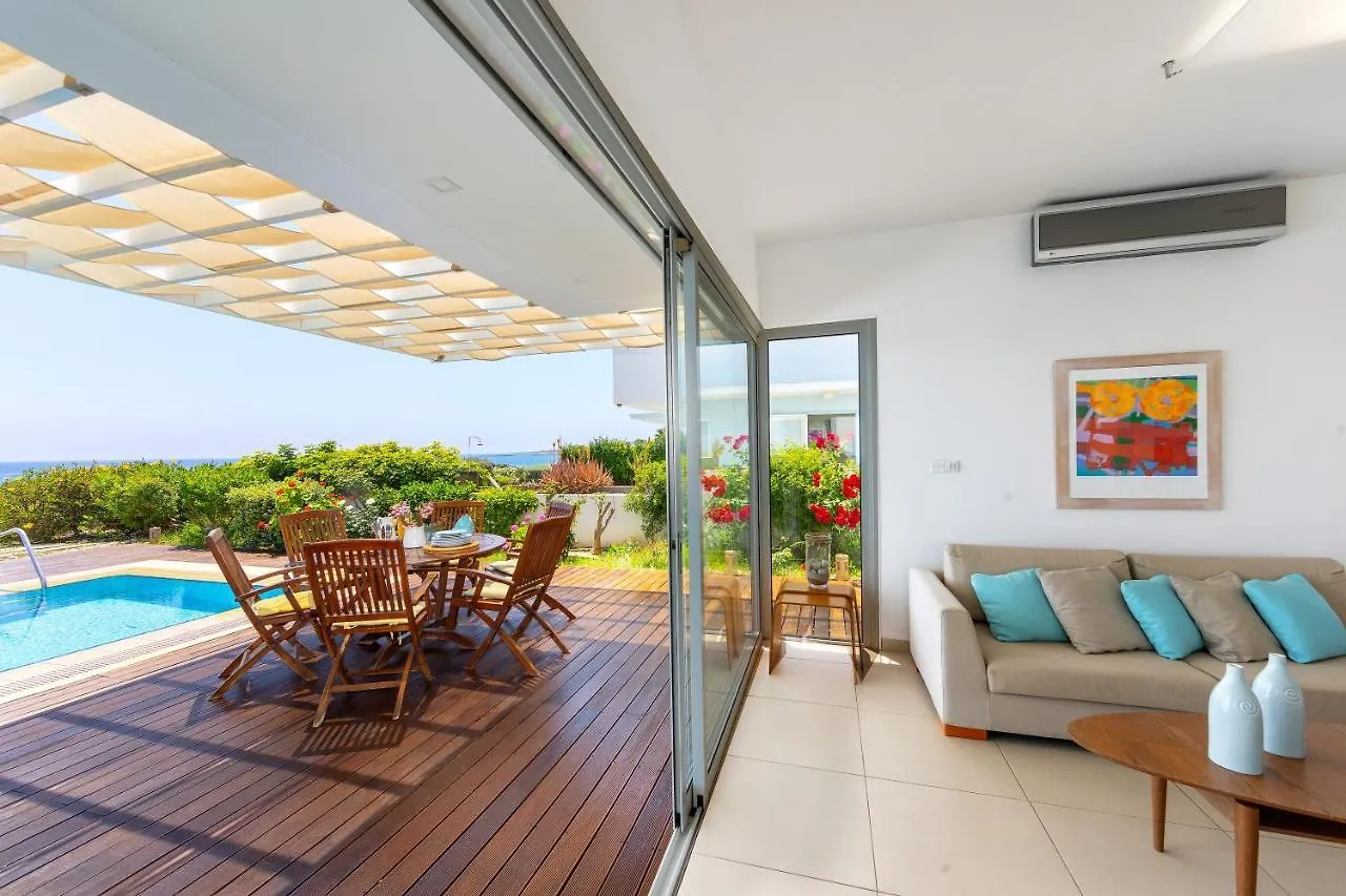 Protaras Beachfront Villa Alia Zypern