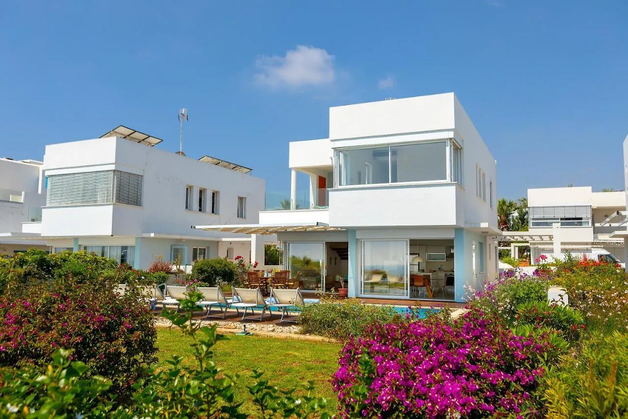 Protaras Beachfront Villa Alia