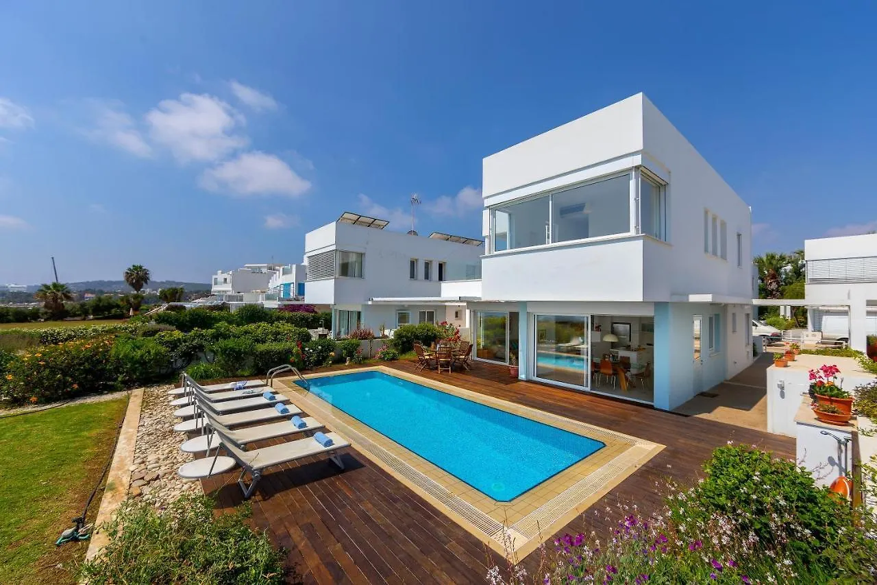 Protaras Beachfront Villa Alia Zypern